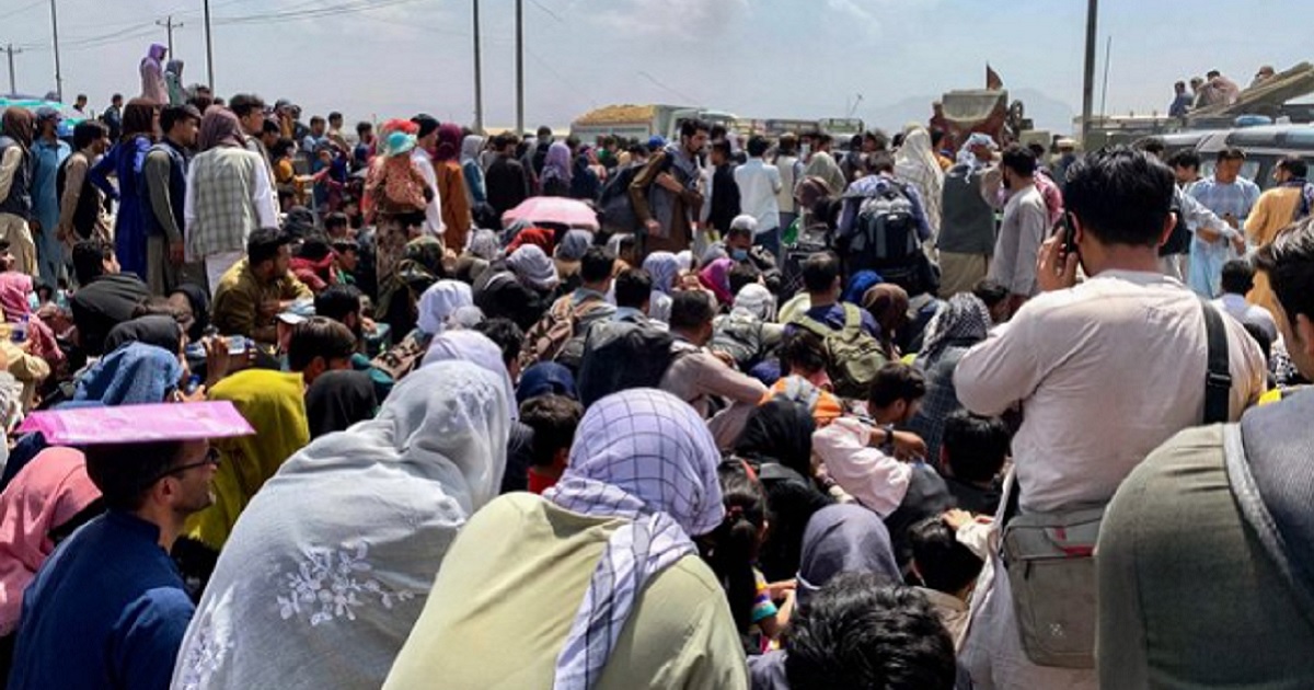 Gov't Sends Sickening Email to Defense Contractors with 'Friends and Former Colleagues' in Afghanistan