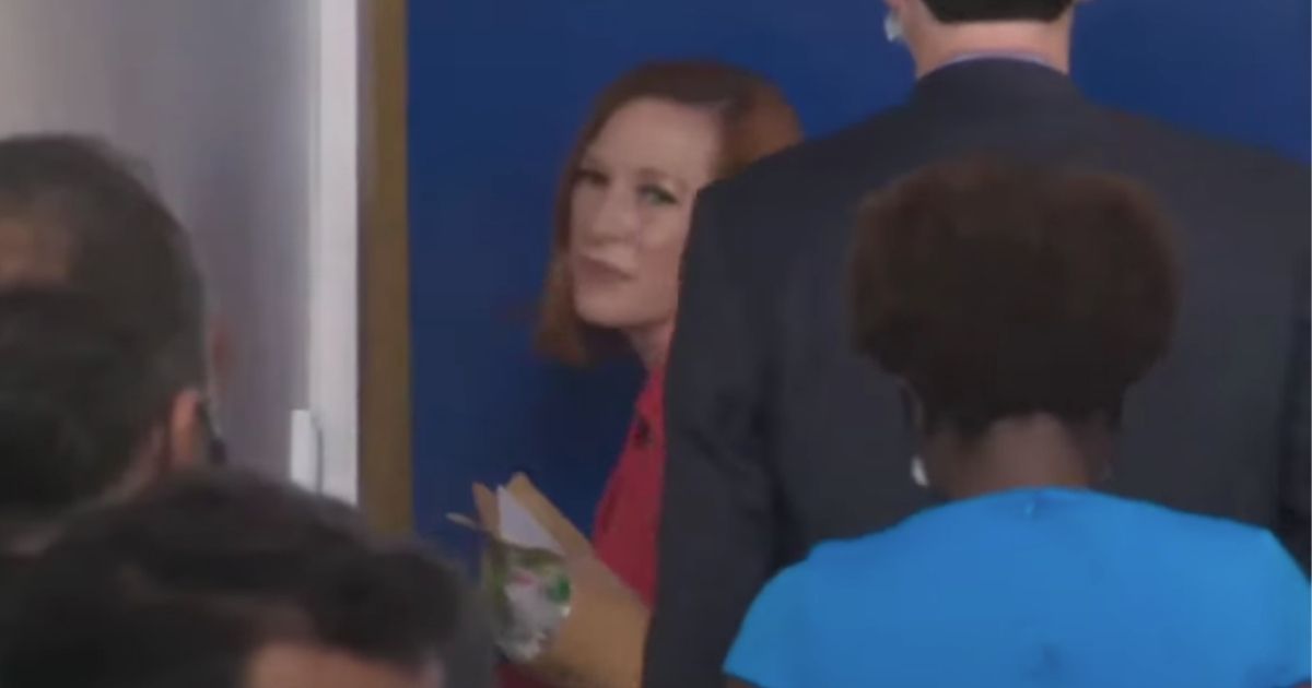Video: Psaki Flashes Fake Smile, Mocks Reporter, Walks Out of the Room Without Her Mask On