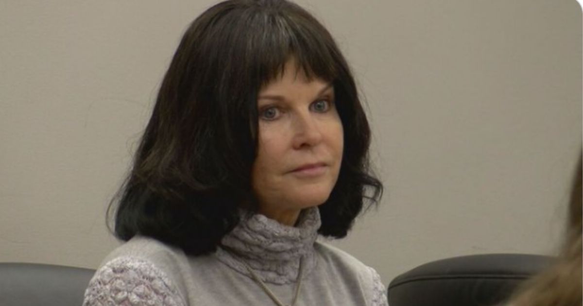 Officers Discover Dozens of Filthy, Thirsty Children Behind False Wall in Day Care