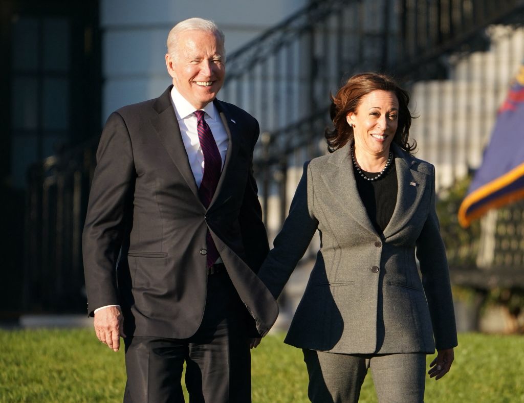 Op-Ed: As Dems Accept Biden’s Decline, Here’s What They’re Doing to Harris Behind the Scenes