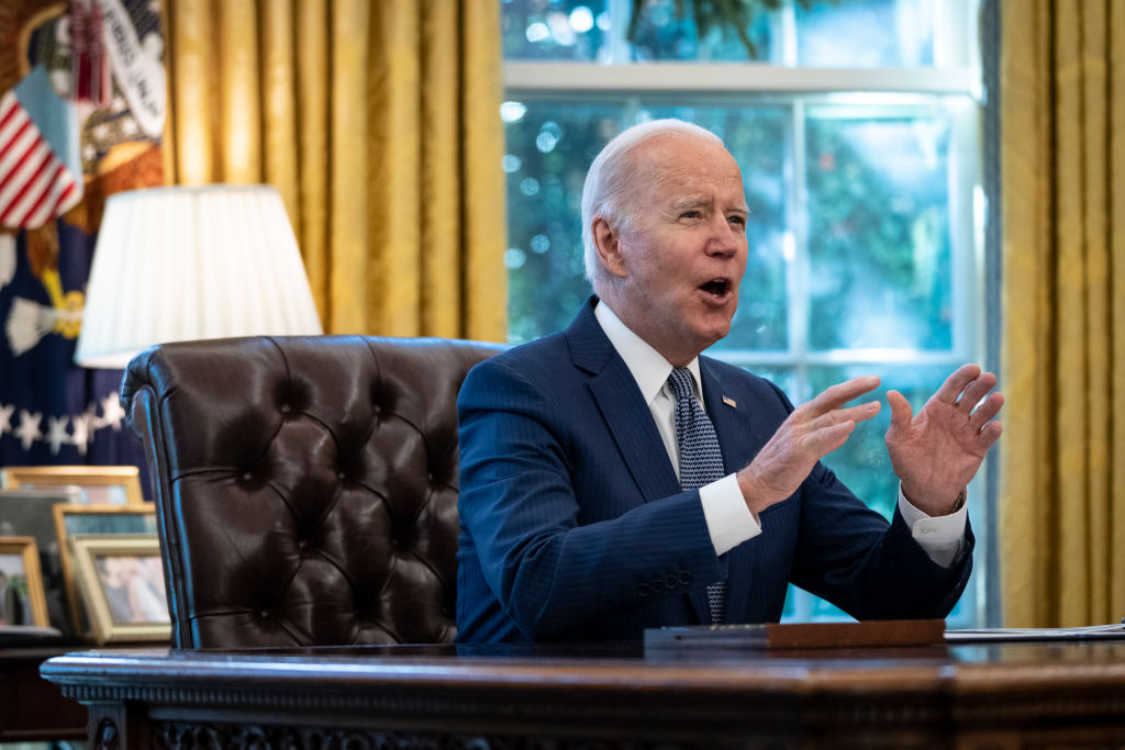 Manchin Fires Back at White House Amid Build Black Better Impasse: ‘They Know the Real Reason’