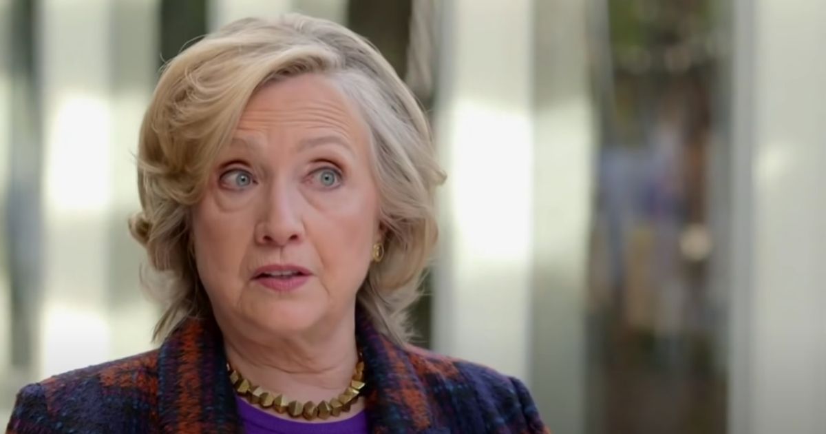 Hillary Clinton Slams Congressional Republicans, Claims They’ve 'Hung Their Spines Up on the Wall'