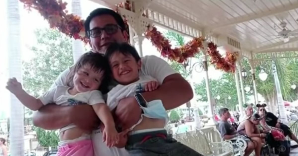 Young Father Stops to Help Driver in Distress, Nearly Dies Protecting Woman from Oncoming Vehicle