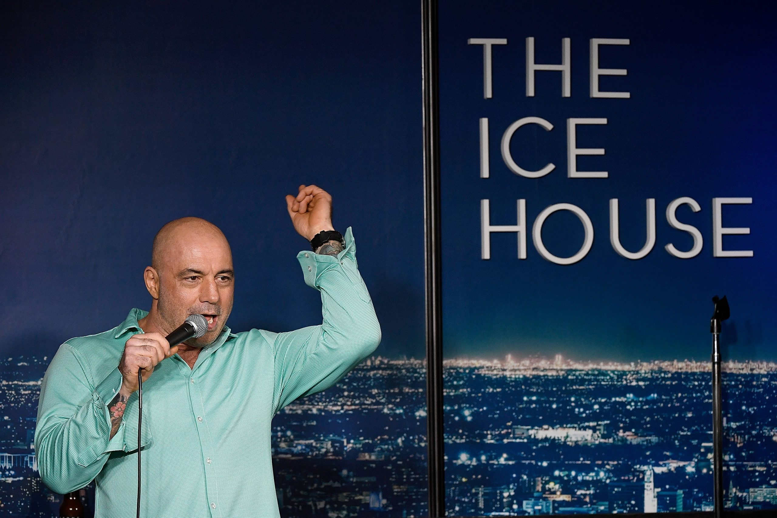 Rumble Says It Is Offering Joe Rogan a Deal to Leave Spotify