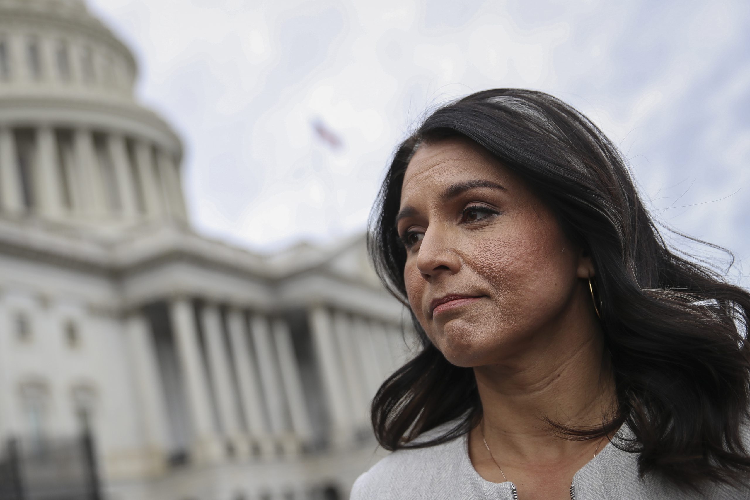 Tulsi Gabbard Slams Biden in One Tweet Over Putin’s Invasion of Ukraine