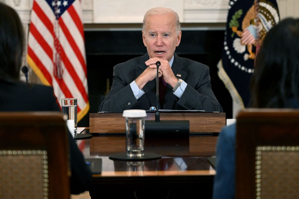 Biden Sits Idly as Reporters Get Shepherded Out of Room, Then Smirks As He Insults Them All