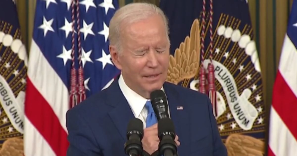 Biden Tries at Least 4 Times to Get Words Out Then Winces as He Accepts Defeat: ‘What Just Happened?’