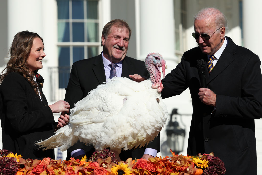 WH Shares List of Biden’s ‘Top Accomplishments’ for ‘Chatting With Your Uncle at Thanksgiving’