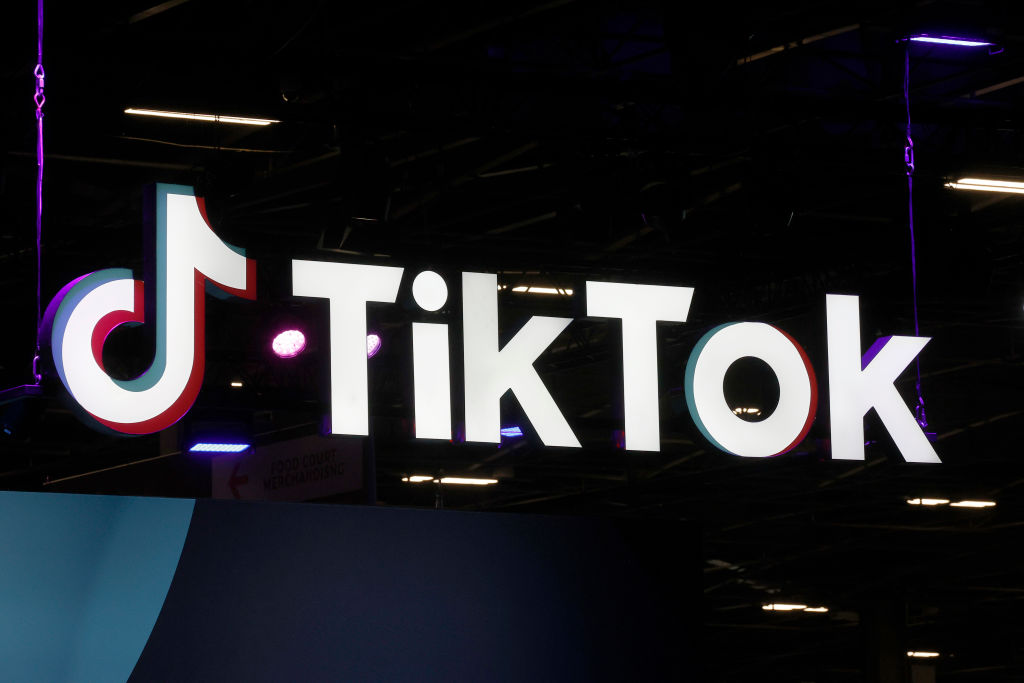 Senate Passes Bill Banning TikTok on Federal Government Devices
