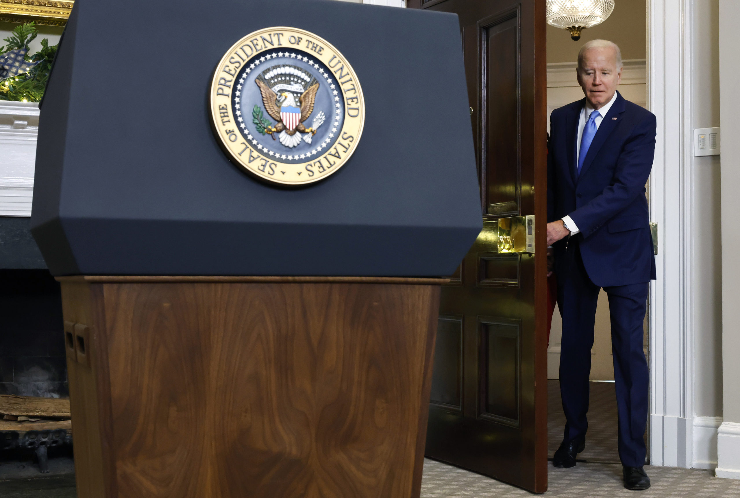 Paul Whelan’s Family Meets With Biden Following Griner’s Release: Report