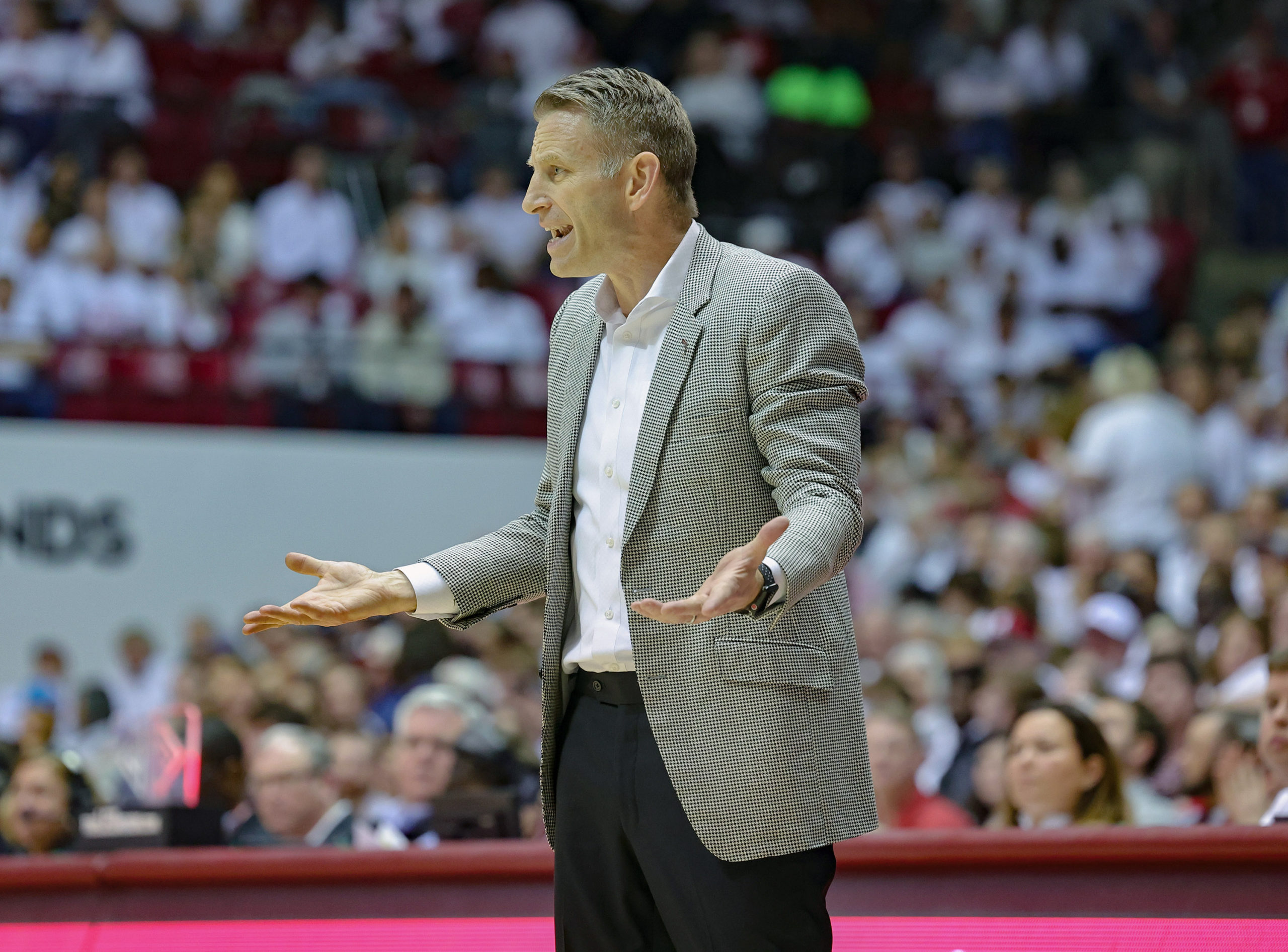 College Basketball Coach Attempts to Explain Player’s Controversial Intro Before Game