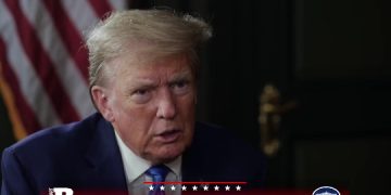 Trump Says Mitch McConnell Should Step Down After Freezing Incident