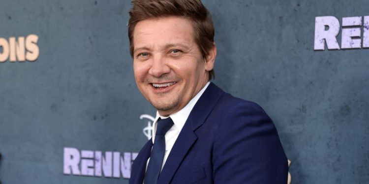 Jeremy Renner Announces Vodka Company — Talks Recovery