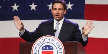 DeSantis Falls to 3rd Place in Key GOP Primary Bellwether State, Dark Horse Surges Past Gov