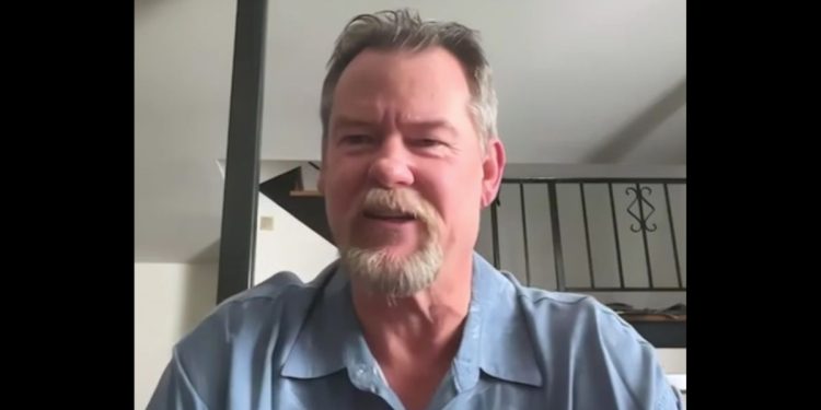 Flash Shelton offers his services to help homeowners remove squatters.