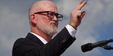 GOP Lawmaker Announces Daughter’s Death