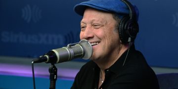 Rob Schneider Blasts Government Control Efforts: ‘We Will Be Slaves and Our Children Will Be Slaves’