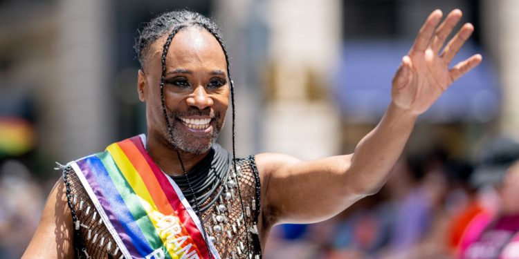 Hollywood Actor Says He Has to Sell His $1.4M House as He Lives Check-to-Check: ‘I’m So Enraged’