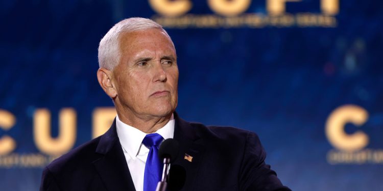 ‘Should Never Be President’: Pence Reacts to Latest Trump Indictment