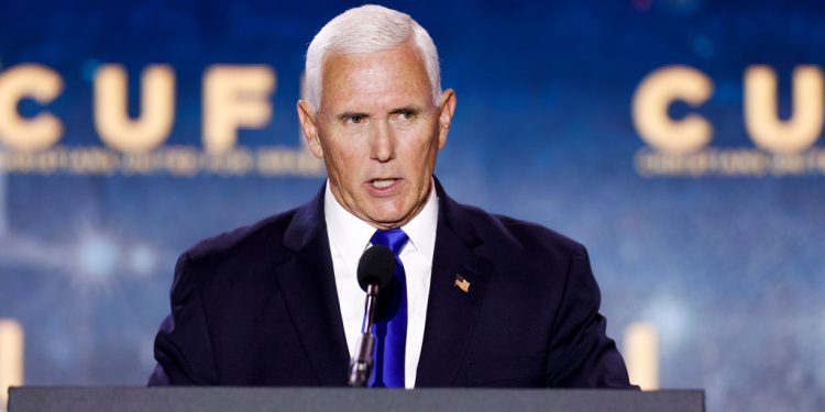 ‘Unworthy of the Presidency’: Former Pence Adviser Slams Former VP, Backs Trump