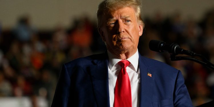 Grand Jury Makes Decision on Trump Indictment for Jan. 6