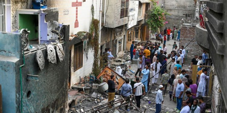 Pakistan Police Arrest Rioters After 19 Christian Churches and 87 Homes Are Attacked