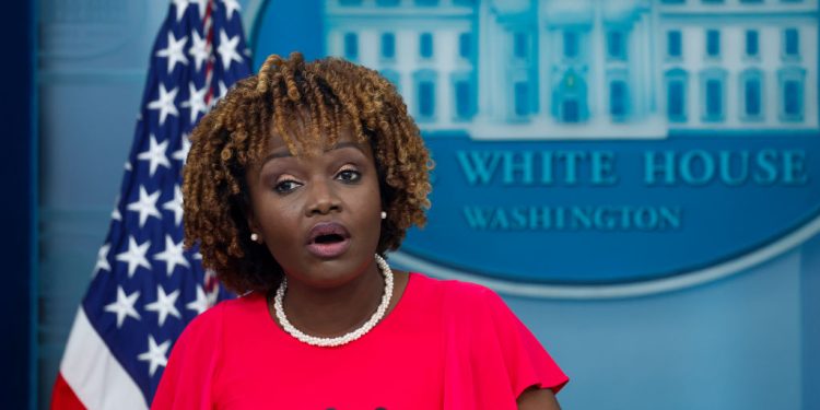 Biden’s Press Sec Calls Female Hawaii Senator a ‘He’ and Mispronounces Her Name