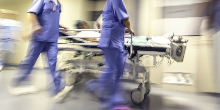 Teen Declared Dead From Cardiac Arrest Brought Back to Life After Mom Prays for Him