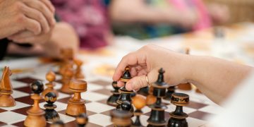Chess Federation Temporarily Bans Transgender Competitors From Women’s Events