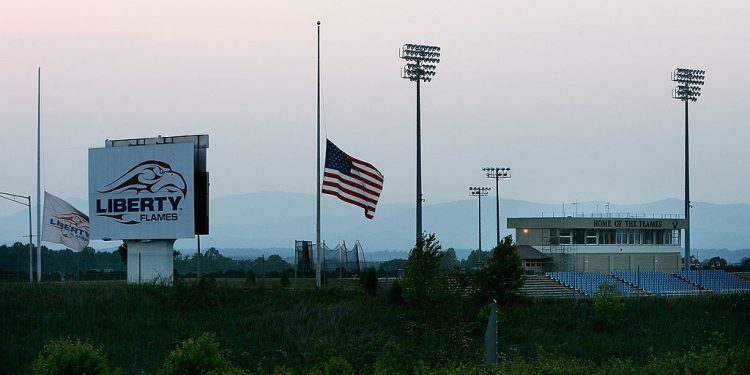 Christian University Warns Parents of Scam Using College Students