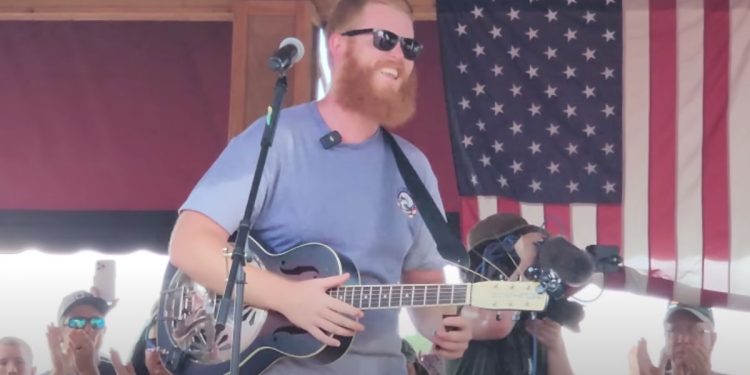 Oliver Anthony performs in Currituck, North Carolina, on Sunday.