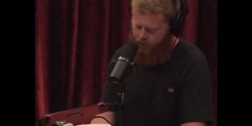 Singer Oliver Anthony read from Proverbs 4 on "The Joe Rogan Experience" on Wednesday.