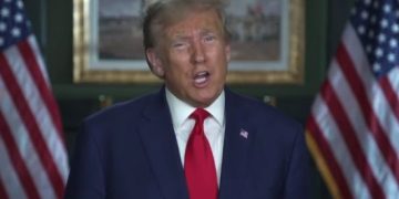 Trump Speaks Up for the People of Hawaii Affected by Wildfires