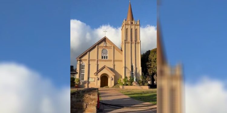 Video: Deadly Hawaii Fire Destroys Everything But Leaves Church Seemingly Unscathed