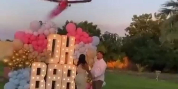 A Piper PA-25-235 Pawnee aircraft crashed after participating in a gender reveal party in Sinaloa, Mexico, on Saturday.