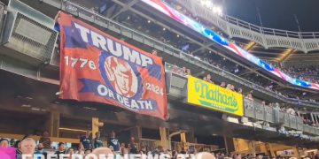 ‘Trump or Death’ Flag Seen During Yankees Game