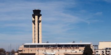 FBI Uncovers More Than 100 Cases of Chinese Citizens Pretending to Be Tourists to Gain Information From US Military Sites: Report