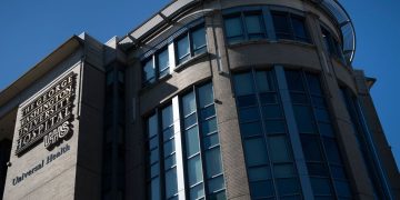 Manhunt for Homicide Suspect Who Escaped Police Custody While at University Hospital Continues