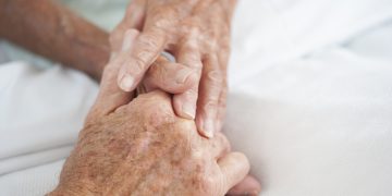 Elderly Couple Married for 69 Years Reunited at the Hospital to Share Last Moments Together