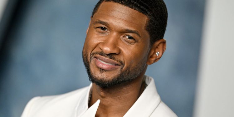 Usher Will Reportedly Have ‘Tastefully Dressed’ Pole Dancers at 2024 Halftime Show
