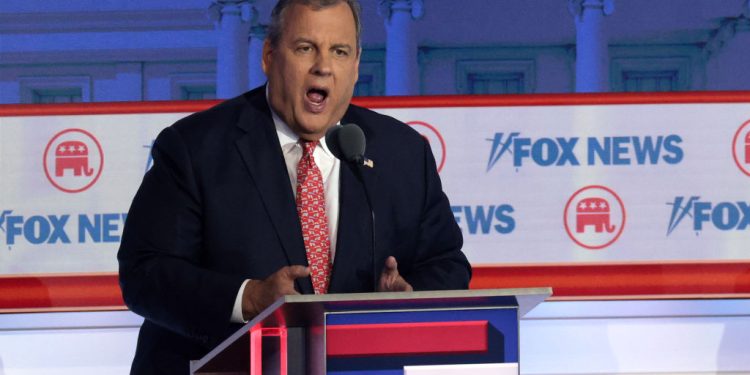 ‘Wherever He Goes, I’ll Go’: Chris Christie Vows to Follow Trump If He Does Not Debate