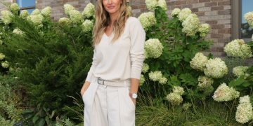 Gisele Bündchen Reveals How Family Is Coping With Her Divorce From Tom Brady