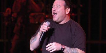 Carson Daly Remembers Smash Mouth Frontman Steve Harwell: ‘I Always Rooted and Prayed for Him’