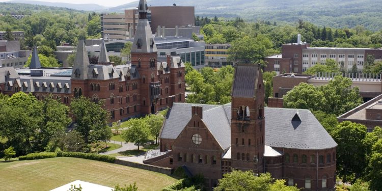 Jewish Student Group at Cornell University Warns Students to ‘Avoid’ Kosher Dining Hall Due to Threats