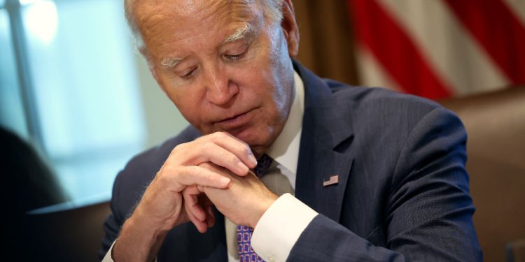Watch: Concerning Moment Biden Freezes Up, ‘Looks As if He Is Going to Croak’