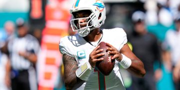 Miami Dolphins Star Boldly Proclaims ‘This World Needs Prayer’ As Attacks on Israel Continue