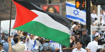 Leftist Congressman Renounces Membership in Socialist Group Over Its Stance on Israel Terror Attacks