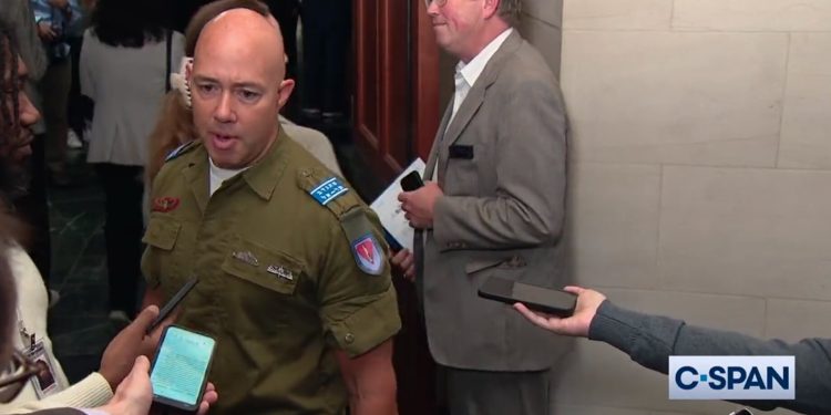 GOP Rep Wears IDF Uniform to the Capitol: ‘Tlaib’s Got Her Flag, I’ve Got My Uniform’