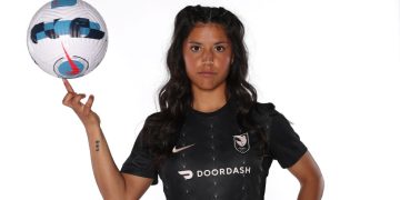 Former US Women’s Soccer Player Allegedly Flashes Nazi Salute, Yells ‘Heil Hitler’ at Protesters