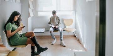 Police Issue Warning to Parents About New iPhone Feature